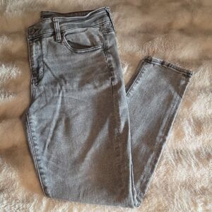 American Eagle Outfitters Light Gray Skinny Jeans